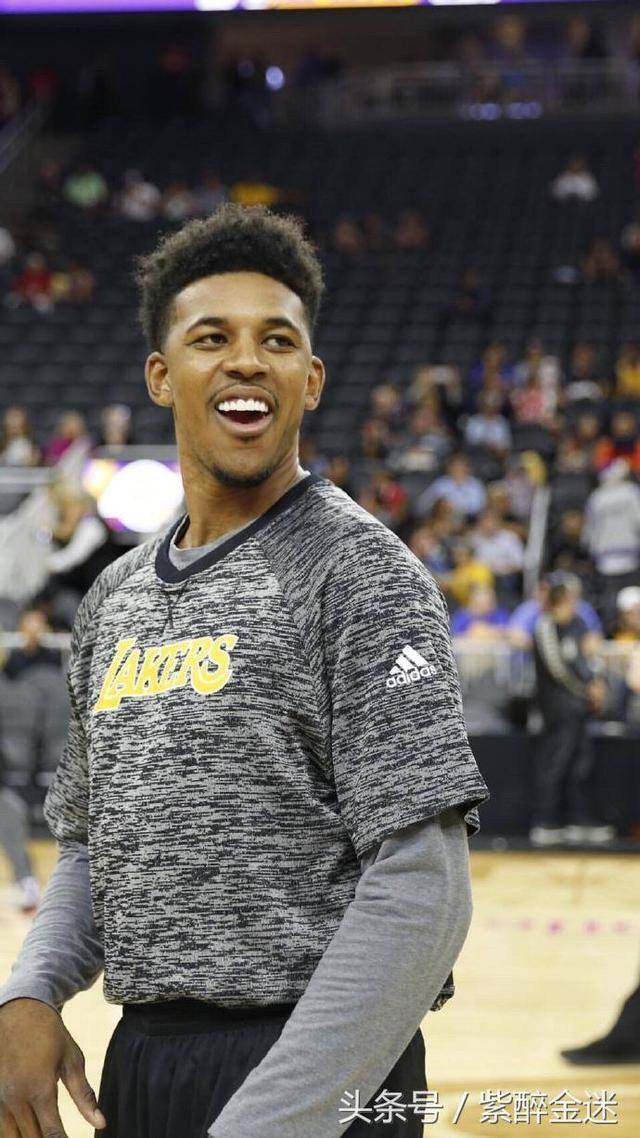 拆解这场危 拆解这场危